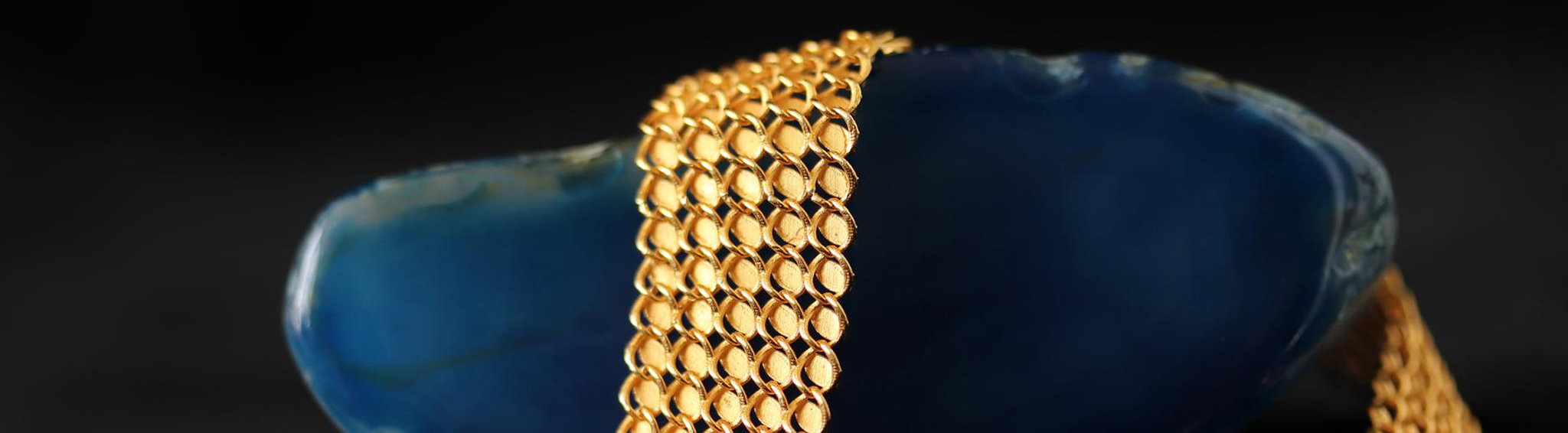 طلای روی سنگ